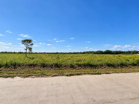 12515 Ridgeleigh Dr, Beaumont, TX 77705
