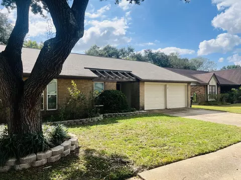 Exterior - 22419 Deville Dr, Katy, TX 77450 photo 2 of 7
