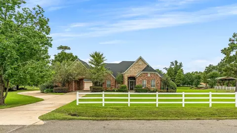 12027 Water Oak Dr, Magnolia, TX 77354