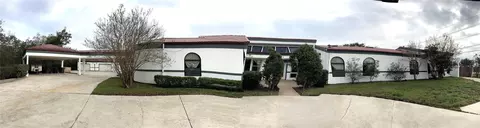 7110 W Mockingbird Ln, Pearland, TX 77584