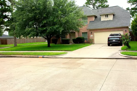 3103 Hummingbird Ln, Humble, TX 77396