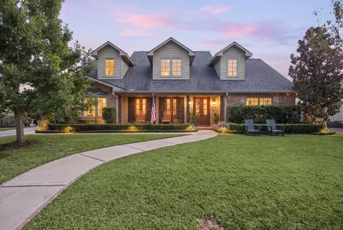 2415 Briarmead Dr, Houston, TX 77057