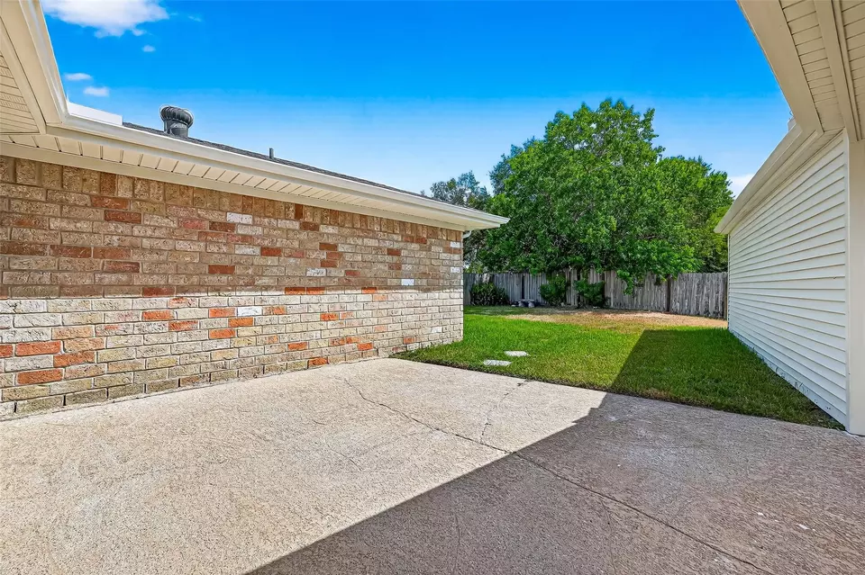 Exterior - 1019 Park Meadow Dr, Katy, TX 77450 photo 2 of 5