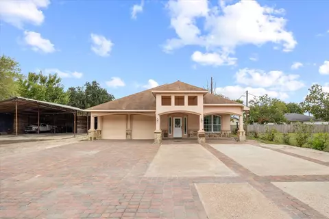 22214 Foxbend Dr, Katy, TX 77449