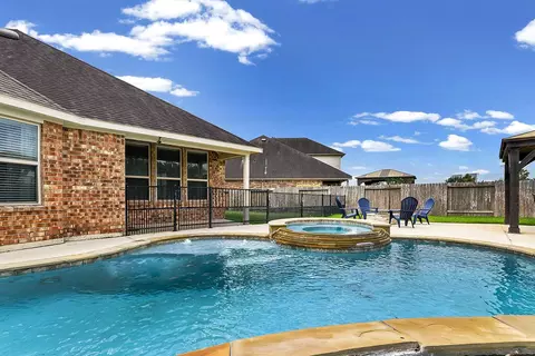 30222 Green Meadows Ln, Brookshire, TX 77423