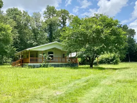 1510 Hughes Rd, Lufkin, TX 75901 photo 1