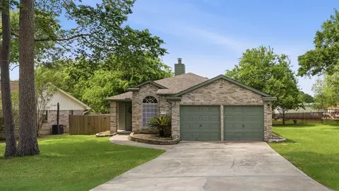 10478 Twin Circles Dr, Montgomery, TX 77356