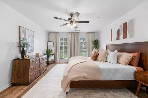 Bedroom - 9507 Oxted Ln, Spring, TX 77379 photo 1 of 6