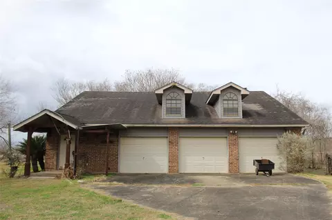 5555 County Road 135 Rd, Wharton, TX 77488