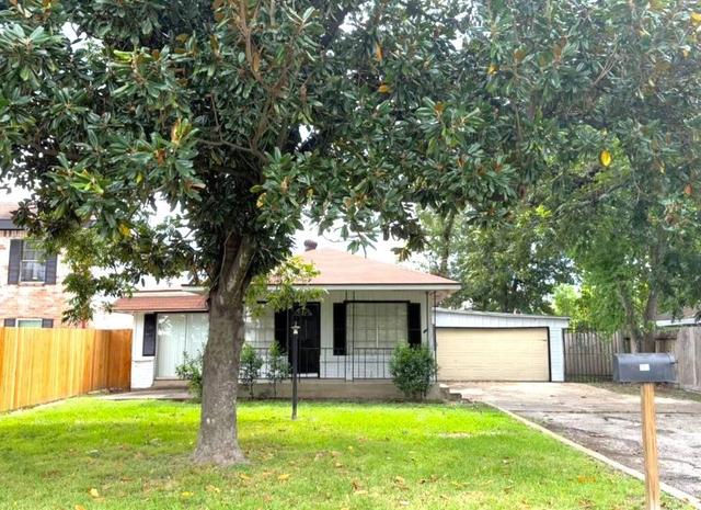 773 Lucky St, Houston, TX 77088