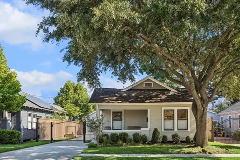 1016 Fugate St, Houston, TX 77009