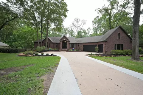 22914 Rosehollow Trl, Tomball, TX 77377
