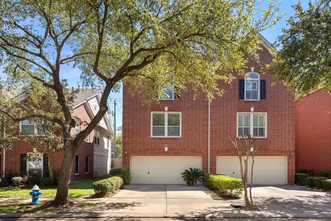 922 E Heights Hollow Ln, Houston, TX 77007