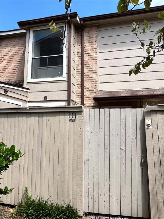 2110 Wilcrest Dr Unit 111  