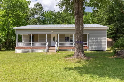 240 7th St, Trinity, TX 75862 photo 1