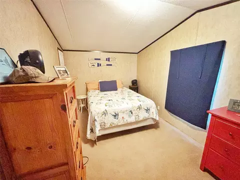 Bedroom - 8 River Dr, Trinity, TX 75862 photo 6 of 6