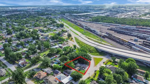 7317 Palestine St, Houston, TX 77020