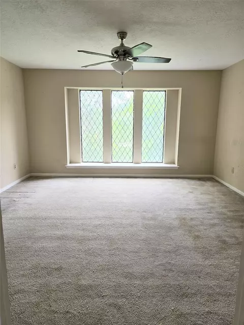 Bedroom - 7244 Edgewater Dr, Willis, TX 77318 photo 2 of 4
