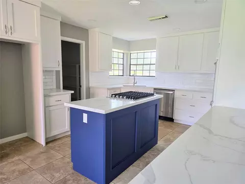 Kitchen - 7244 Edgewater Dr, Willis, TX 77318 photo 1 of 1
