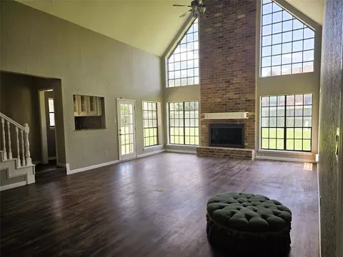 Living - 7244 Edgewater Dr, Willis, TX 77318 photo 1 of 2