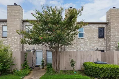 2898 Holly Hall St #2898, Houston, TX 77054