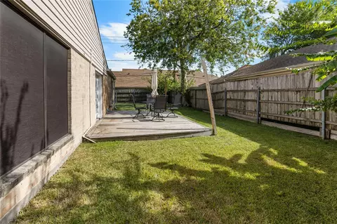 Exterior - 309 Cole St, Webster, TX 77598 photo 6 of 8