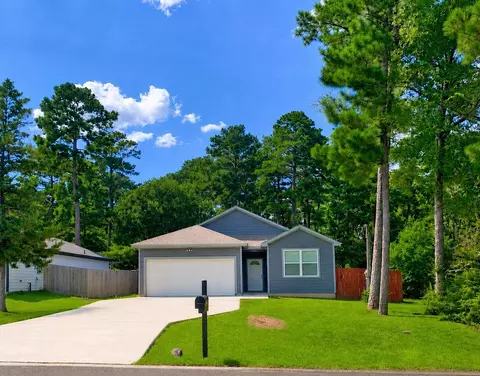 11172 Smithway Dr, Plantersville, TX 77363