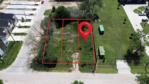 3009 Paul Quinn St, Houston, TX 77091