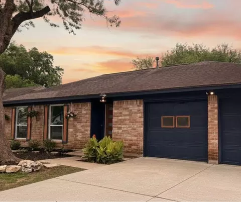 13123 Foxburo Dr, Houston, TX 77065