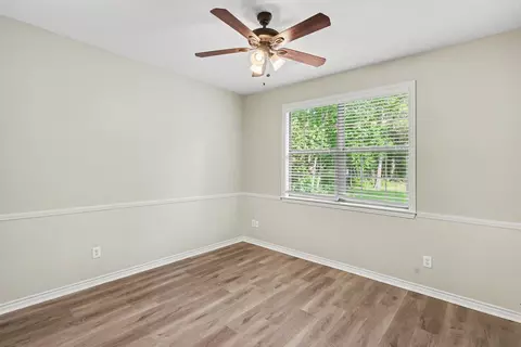 Bedroom - 16109 Mcqueen Rd, Conroe, TX 77302 photo 4 of 4