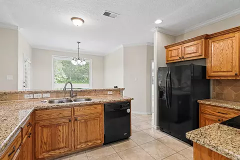 Kitchen - 16109 Mcqueen Rd, Conroe, TX 77302 photo 1 of 3