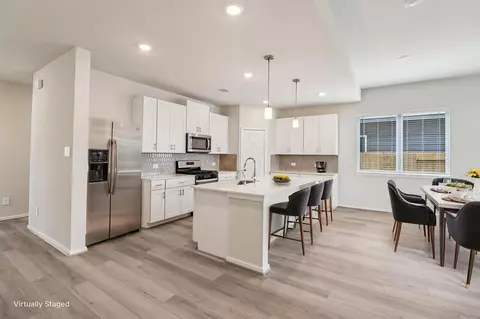Kitchen - 16270 Parish Pointe Ct, Conroe, TX 77302 photo 2 of 2