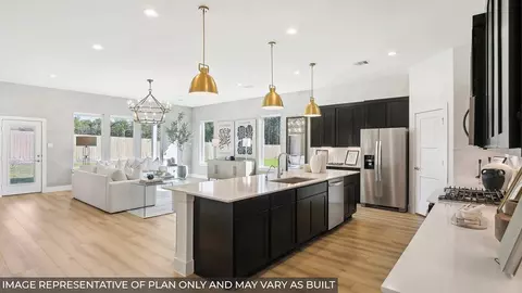 Kitchen - 4625 Vernal Loop, Conroe, TX 77303 photo 4 of 5