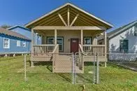 4212 Avenue Q 12 St, Galveston, TX 77550