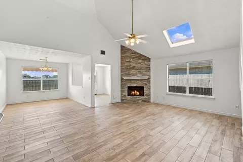 Living - 24007 Floragate Dr, Spring, TX 77373 photo 4 of 10
