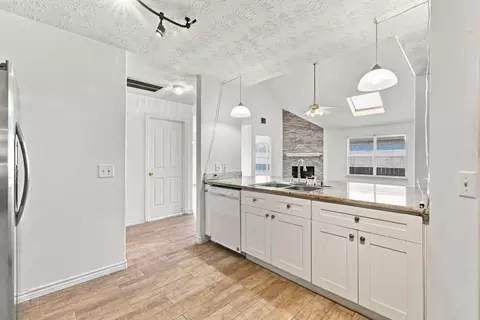 Kitchen - 24007 Floragate Dr, Spring, TX 77373 photo 4 of 4