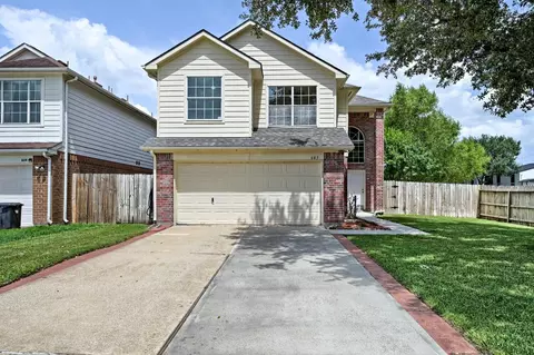 643 Meadow Knoll Dr, Stafford, TX 77477