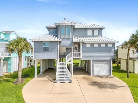 19427 Shores Dr, Galveston, TX 77554