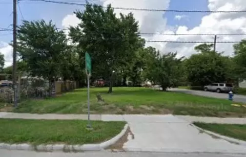 1327 1329 North Loop, Houston, TX 77022 photo 4