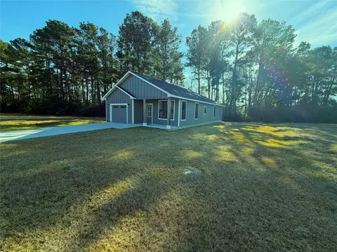 Exterior - 75 Oakridge S, Trinity, TX 75862 photo 2 of 7