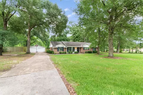 27216 Blueberry Hill Dr, Conroe, TX 77385