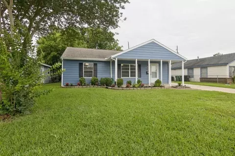 1435 Ogilvie St, Houston, TX 77017