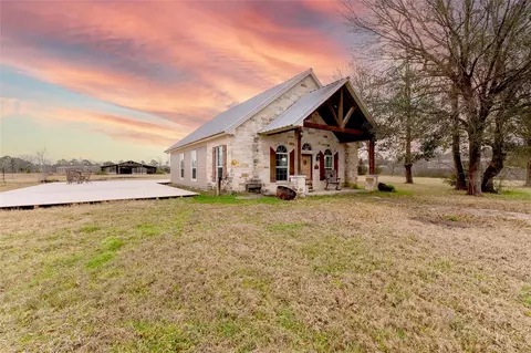 105 County Road 2239, Cleveland, TX 77327