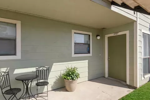 14777 Wunderlich Dr #1007, Houston, TX 77069