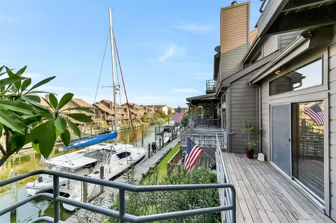 18201 Sandy Cv, Houston, TX 77058