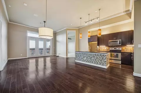 300 St Joseph Pkwy #418, Houston, TX 77002