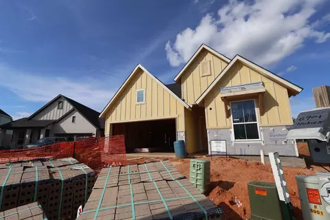 6901 Nubuck Dr, Montgomery, TX 77316