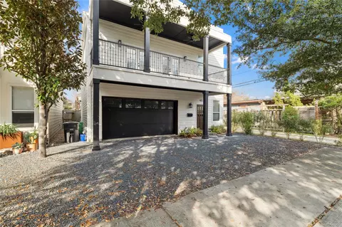 415 W 8th St, Houston, TX 77007