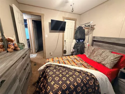 Bedroom - 95 Westlake Rd, Trinity, TX 75862 photo 2 of 3