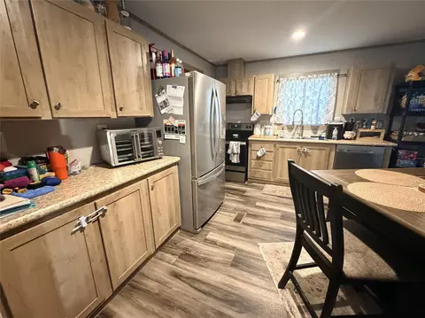 Kitchen - 95 Westlake Rd, Trinity, TX 75862 photo 1 of 2